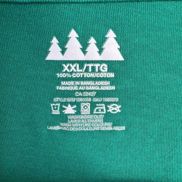 Men's‎ Holiday "Rebel Without A Clause" Green Christmas T-Shirt Size XXL - Picture 2 of 7